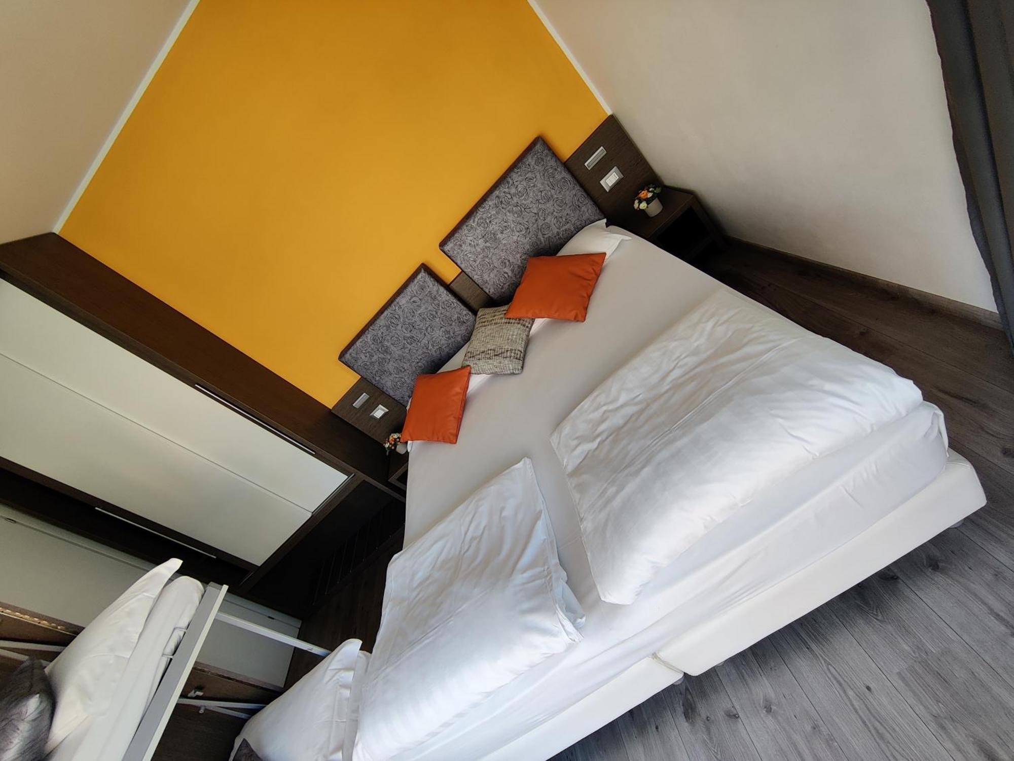 Gardesana Active Apartments Мальчезине Экстерьер фото