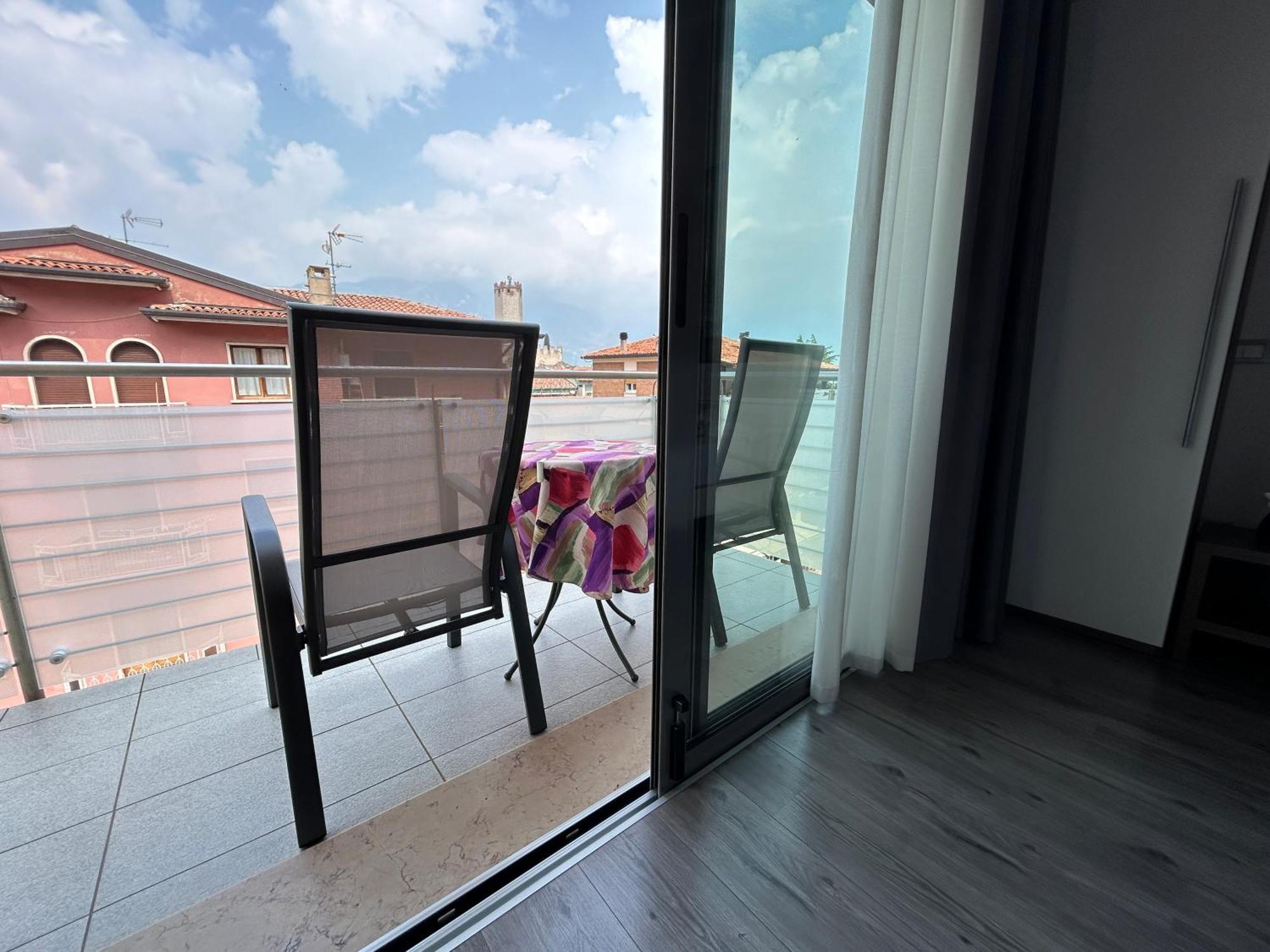 Gardesana Active Apartments Мальчезине Экстерьер фото