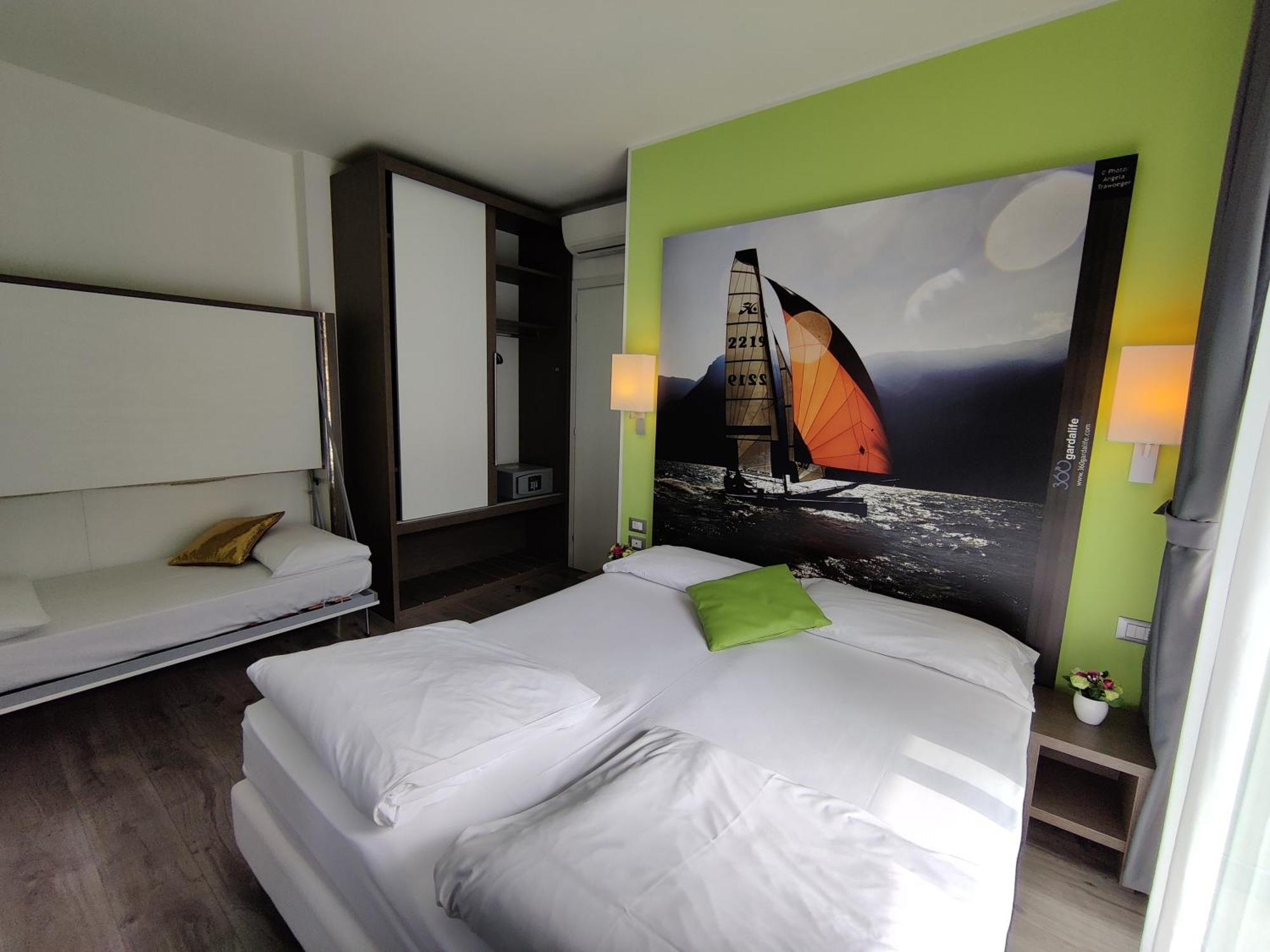 Gardesana Active Apartments Мальчезине Экстерьер фото