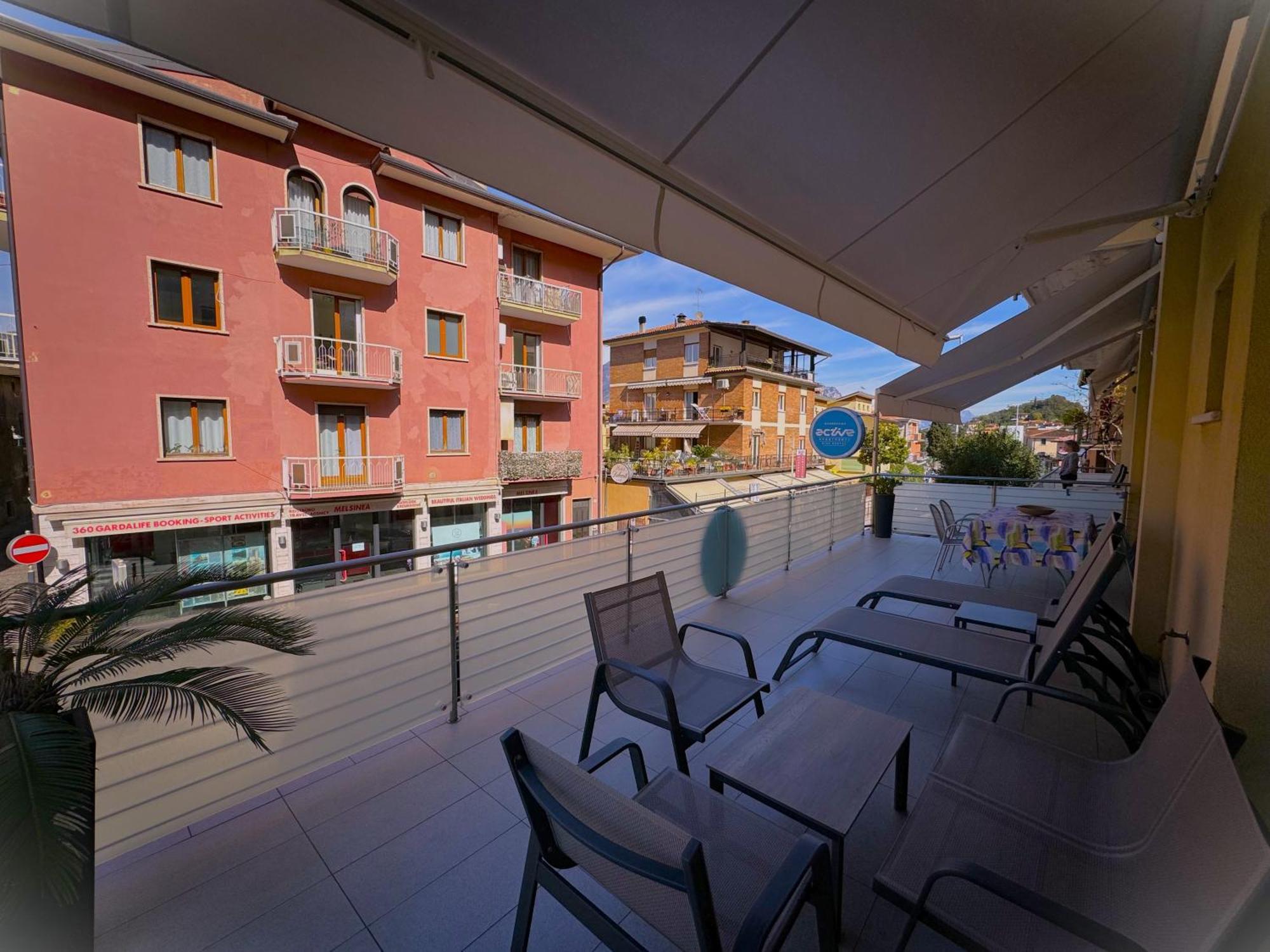 Gardesana Active Apartments Мальчезине Экстерьер фото